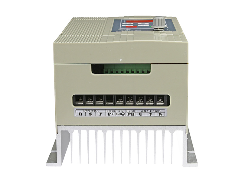 4000H通用變頻器，變頻器三相380V，變頻器廠家，電機變頻器