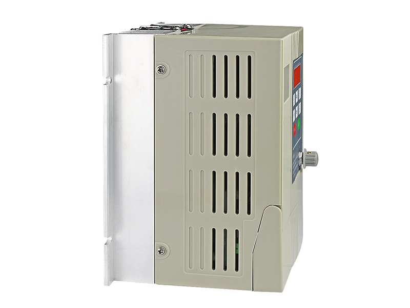 3000H通用變頻器，三相通用變頻器，變頻器生產(chǎn)廠家，變頻器價格